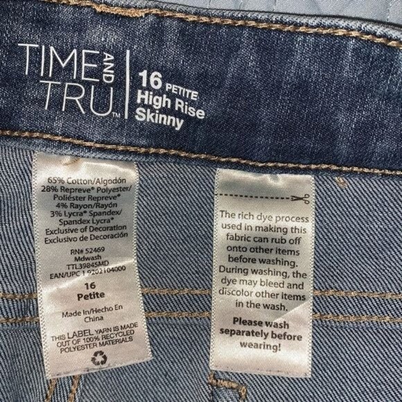 Time And Tru Womens 16 Petite High Rise Skinny Jeans Light Wash Distressed Denim - Picture 2 of 10